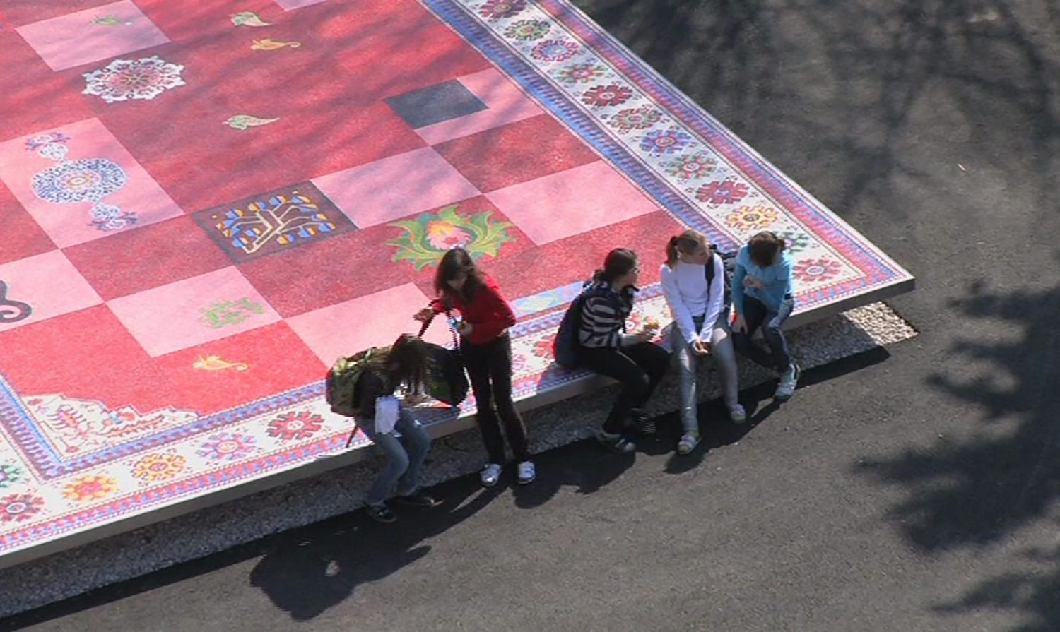 Teppich Schuelerinnen webaff